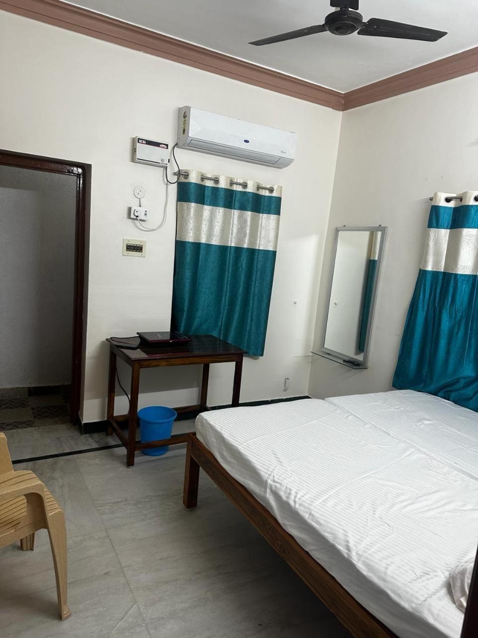 Temple View Home Stay Tiruvannamalai Bagian luar foto