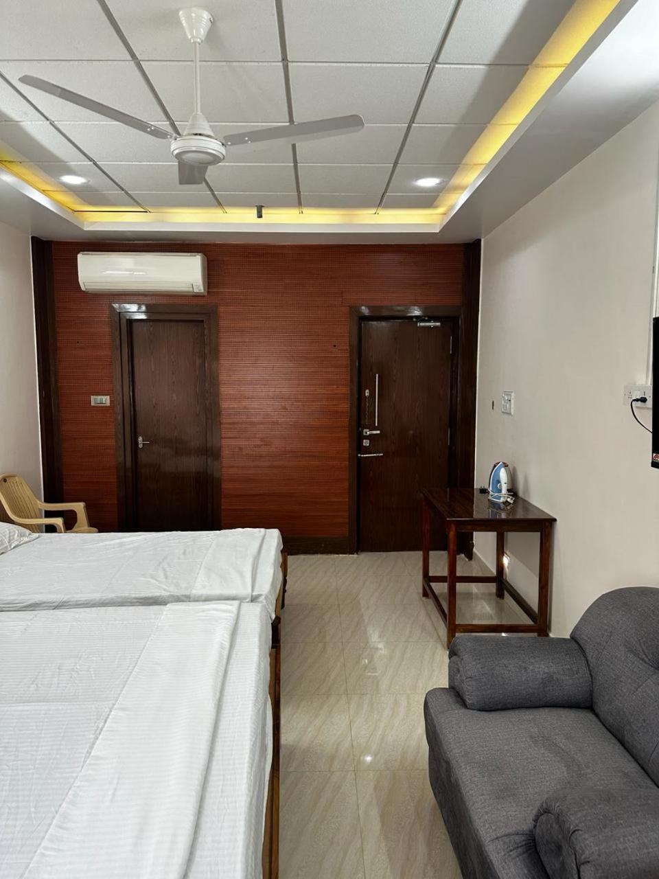 Temple View Home Stay Tiruvannamalai Bagian luar foto