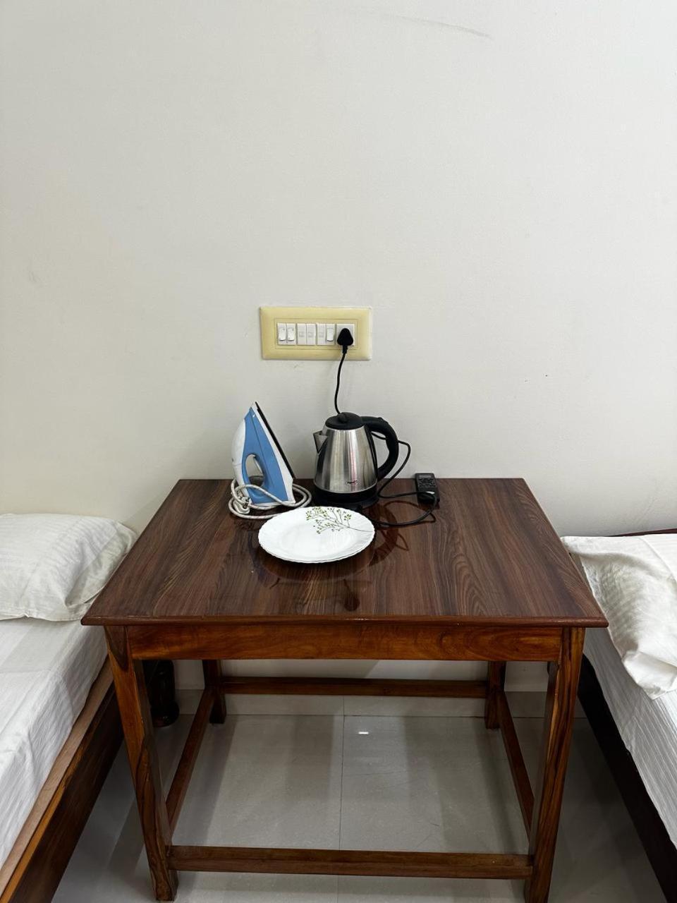 Temple View Home Stay Tiruvannamalai Bagian luar foto