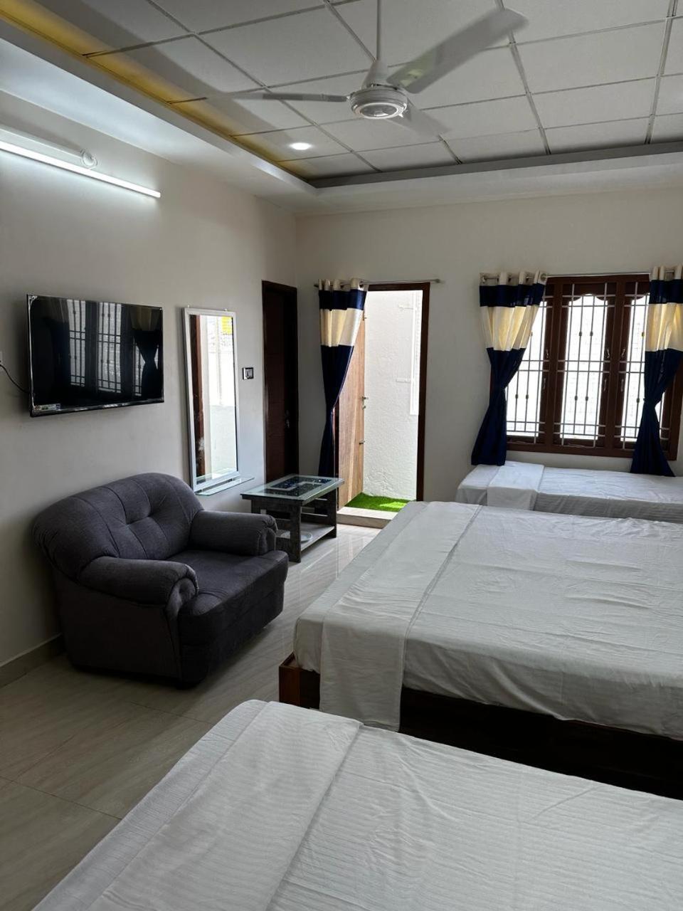 Temple View Home Stay Tiruvannamalai Bagian luar foto