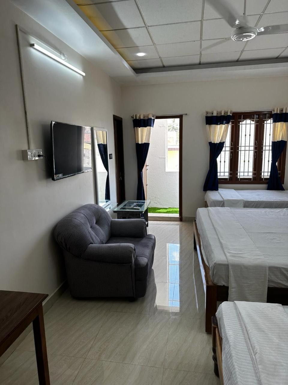 Temple View Home Stay Tiruvannamalai Bagian luar foto