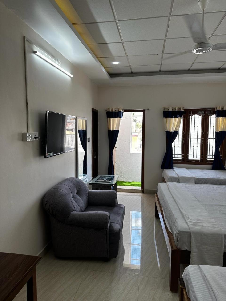 Temple View Home Stay Tiruvannamalai Bagian luar foto