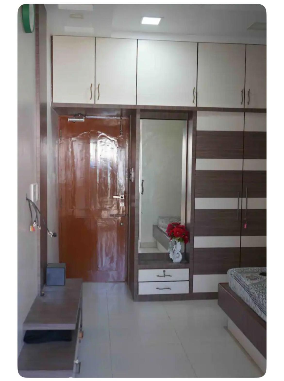 Temple View Home Stay Tiruvannamalai Bagian luar foto
